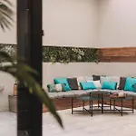 Luxury Moments From The Promenade