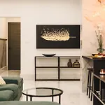Luxury Moments From The Promenade 슬리에마