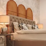Luxury Moments From The Promenade 아파트