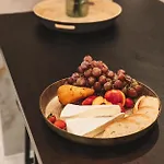 Luxury Moments From The Promenade 아파트