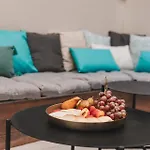 Luxury Moments From The Promenade Διαμέρισμα