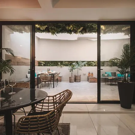 Διαμέρισμα Luxury Moments From The Promenade *