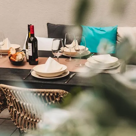 Luxury Moments From The Promenade * Слима