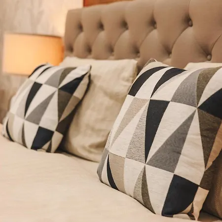 Luxury Moments From The Promenade
