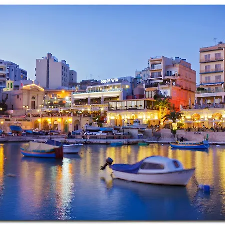 Luxury Moments From The Promenade Апартаменты