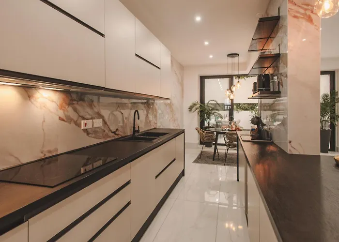 Luxury Moments From The Promenade Apartamento Sliema