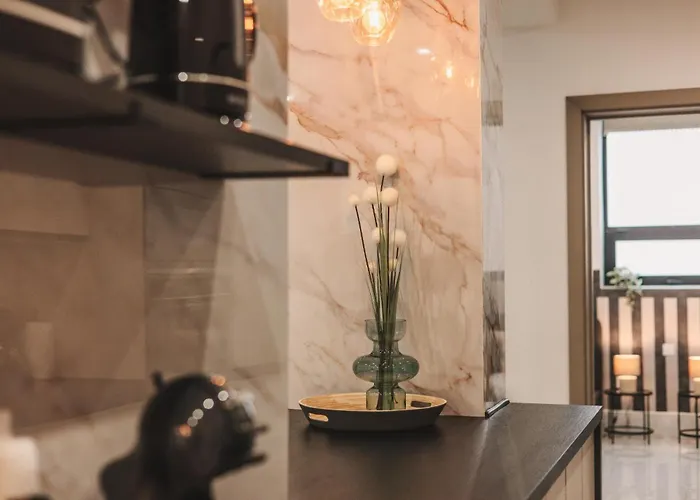 Luxury Moments From The Promenade