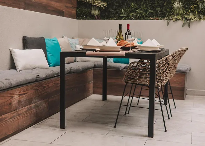 Luxury Moments From The Promenade *