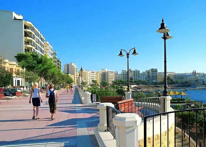 Luxury Moments From The Promenade Sliema