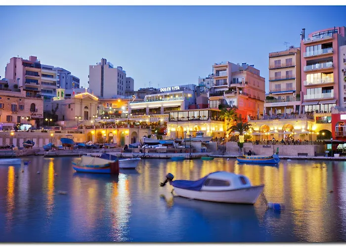 Luxury Moments From The Promenade Apartment